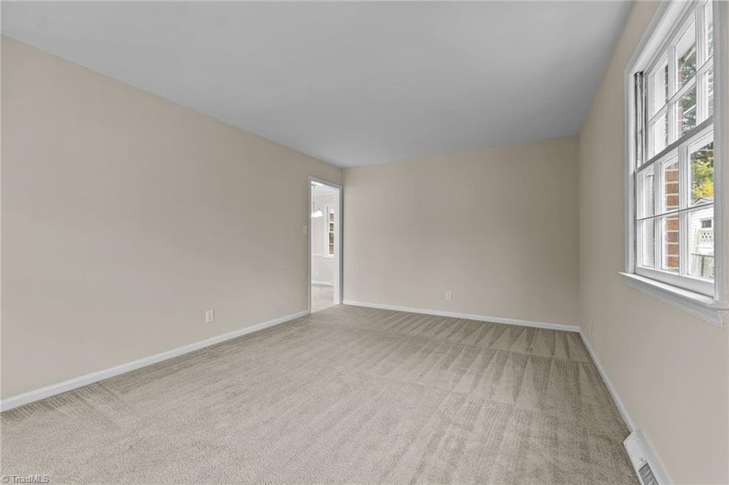 Stick/Site Built at 2407 Four Seasons Boulevard, Greensboro NC 27407, photo 19 of 37