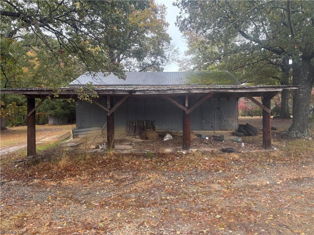 Stick/Site Built at 3075 Benny Lineberry Road, Climax NC 27233, photo 7 of 9