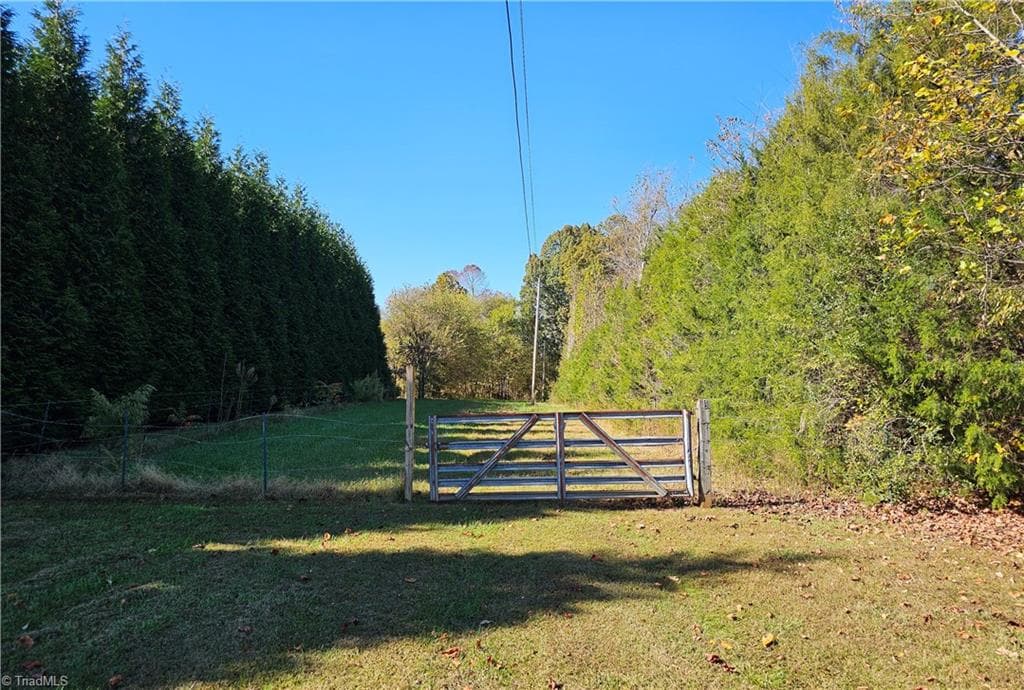 Unimproved Land at 460 Mr Henry Road, Mocksville NC 27028, Mocksville, photo 3 of 24