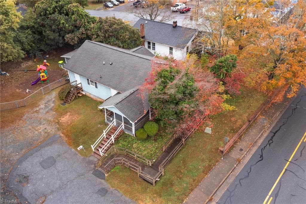 Remarks at 3842 Country Club Road, Winston-Salem NC 27104, Winston-Salem, photo 53 of 68