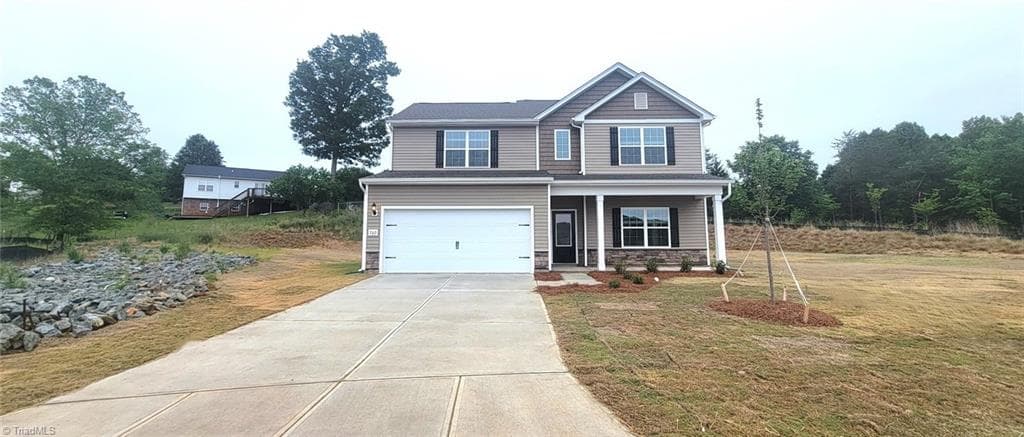 260 Macintosh Drive, King NC 27021