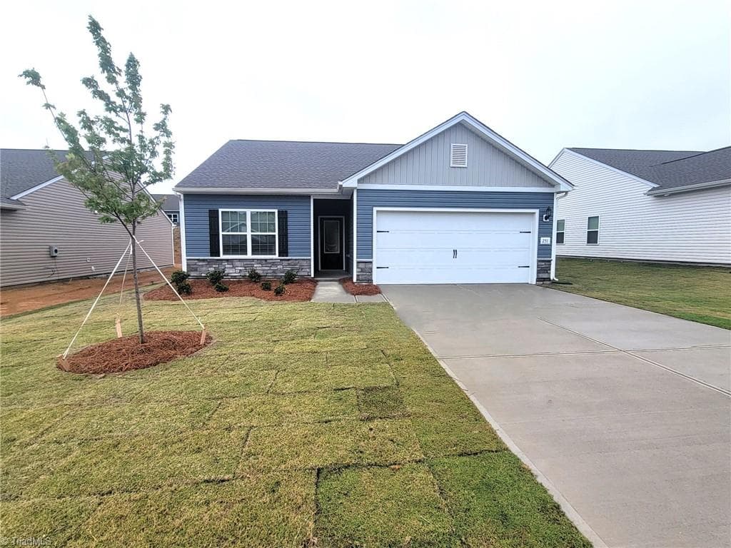 251 Macintosh Drive, King NC 27021