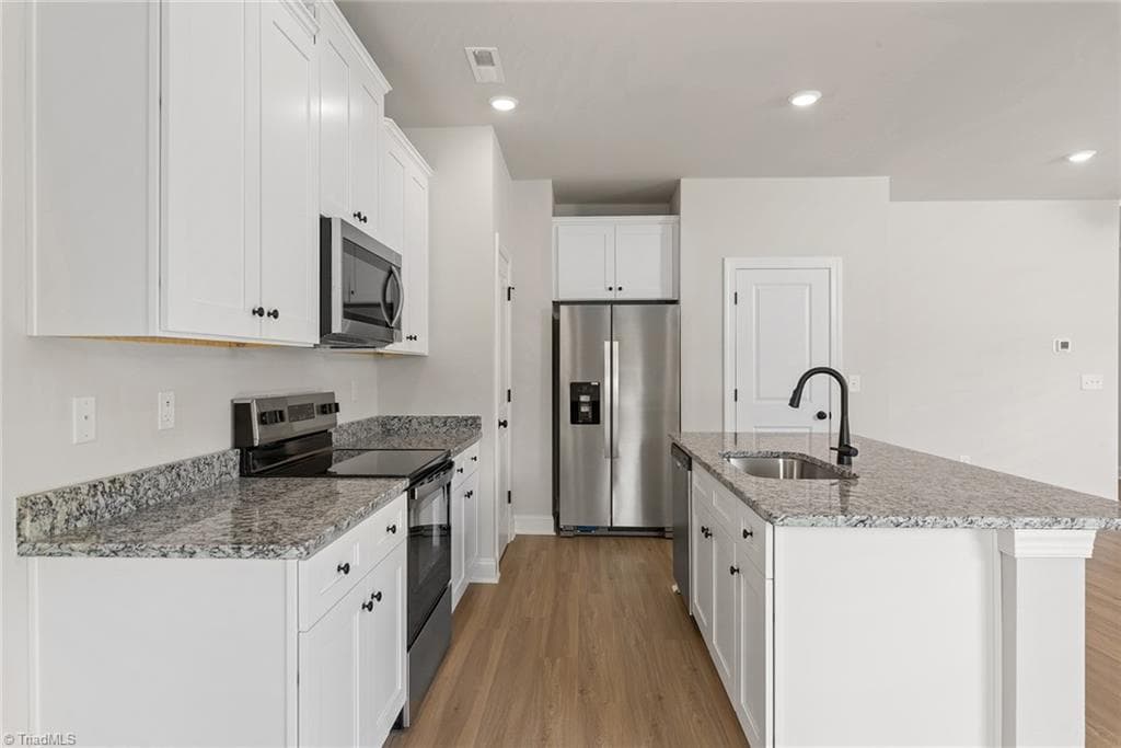 Stick/Site Built at 3435 Robindale Drive, Winston-Salem NC 27107, Winston-Salem, photo 10 of 24