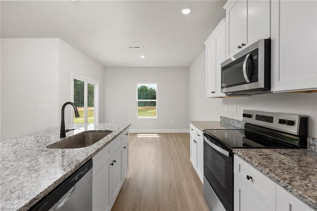 Stick/Site Built at 3435 Robindale Drive, Winston-Salem NC 27107, Winston-Salem, photo 8 of 24