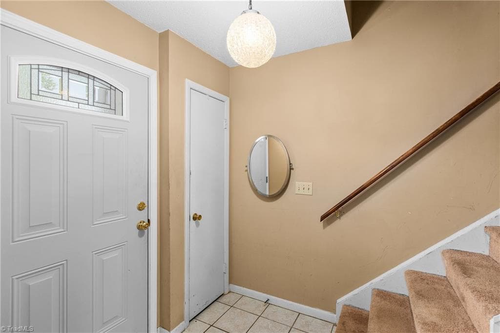 Stick/Site Built at 3753 Heathrow Drive, Winston-Salem NC 27127, Winston-Salem, photo 12 of 31