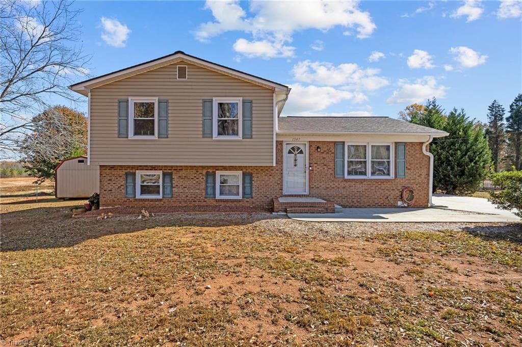1547 New Jersey Church Road, Lexington NC 27292