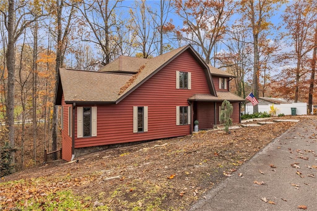 Stick/Site Built at 139 Alpine Drive, Wilkesboro NC 28697, photo 4 of 49
