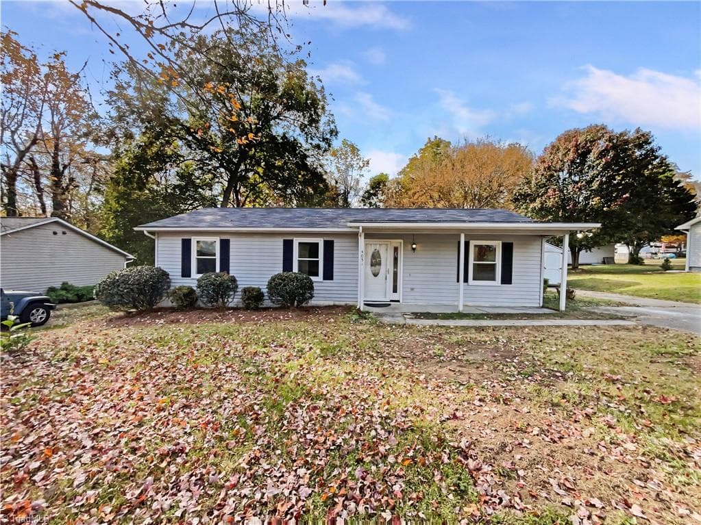4051 Gordon Court, Winston-Salem NC 27104