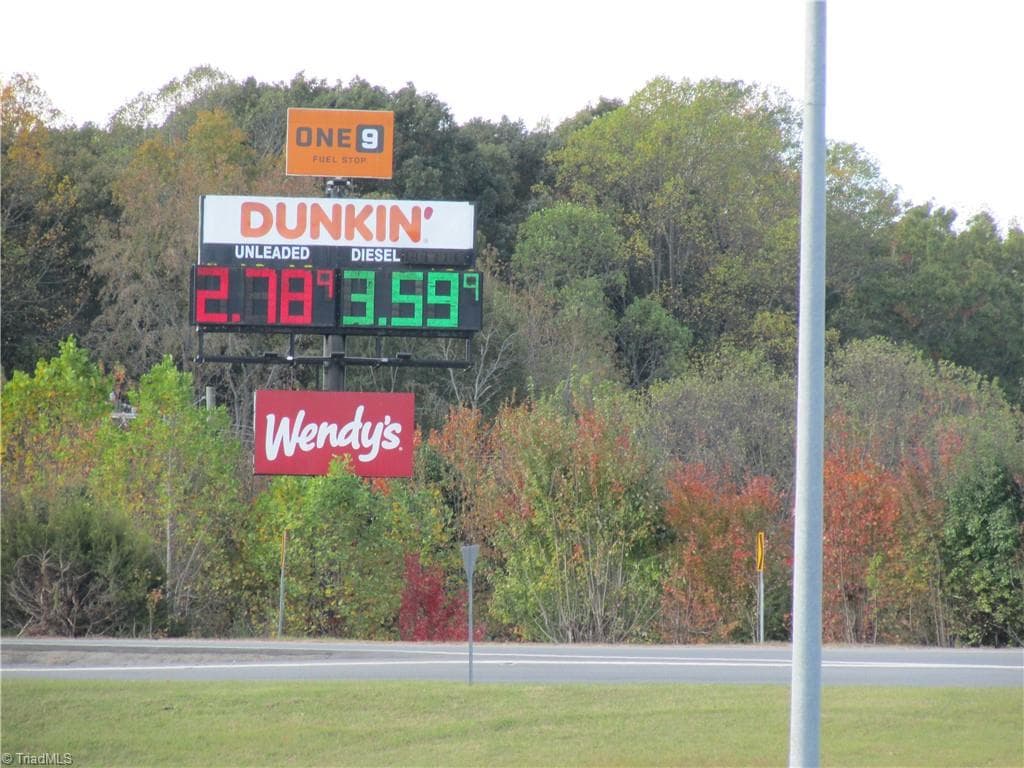 Retail at 905 Knox Road, McLeansville NC 27301, photo 9 of 10