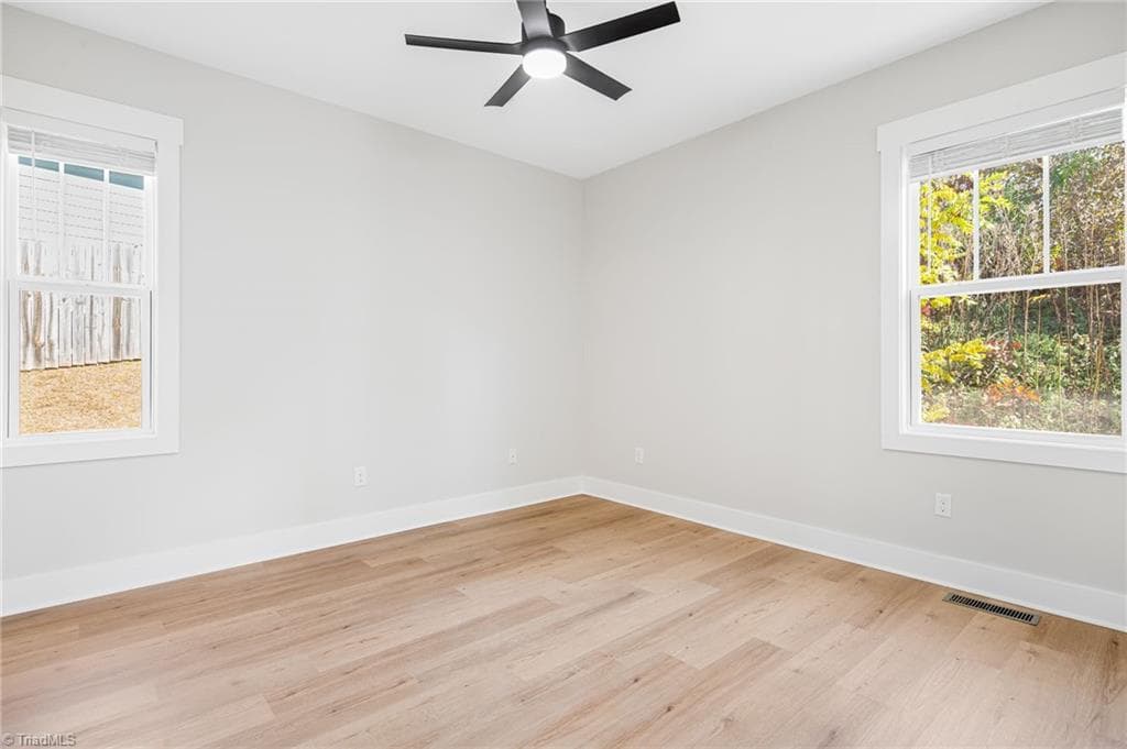 Stick/Site Built at 11 Byrdcliffe Lane, Asheville NC 28805, Asheville, photo 13 of 27