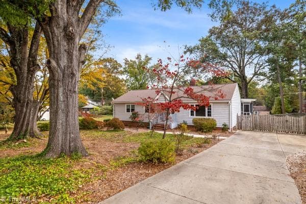 Stick/Site Built at 2311 Fernwood Drive, Greensboro NC 27408, photo 2 of 40