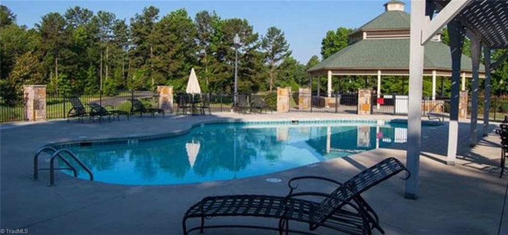 Single Family Residence at 900 Starboard Reach, Lexington NC 27292, photo 6 of 19