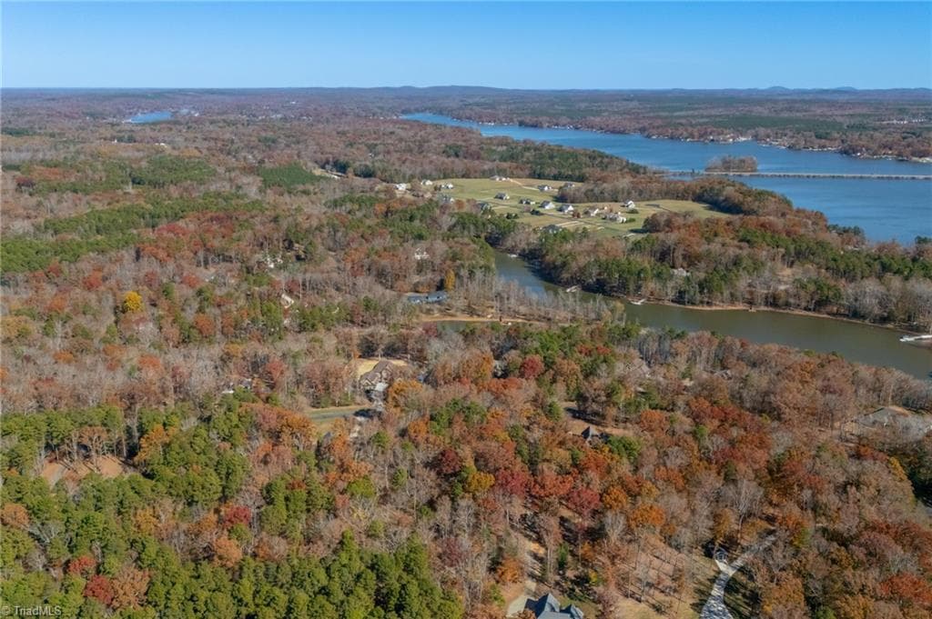 Single Family Residence at 900 Starboard Reach, Lexington NC 27292, photo 16 of 19