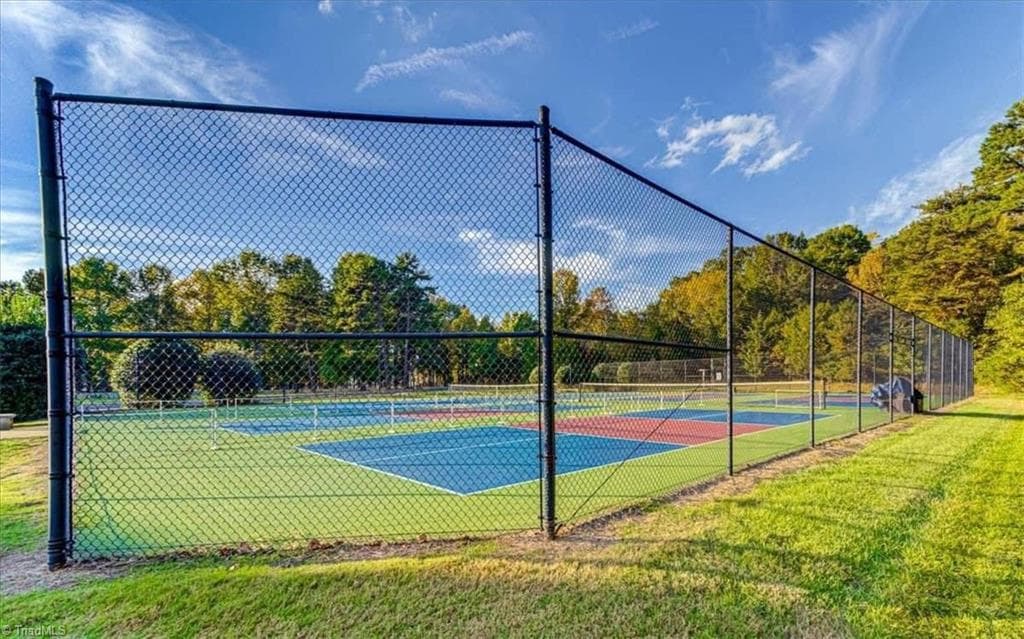 Single Family Residence at 900 Starboard Reach, Lexington NC 27292, photo 7 of 19
