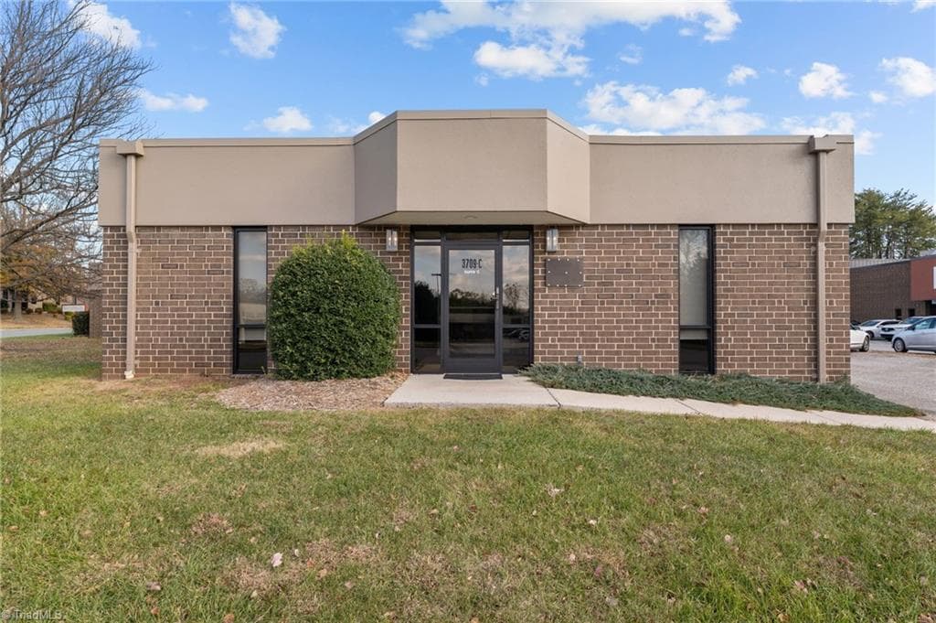 3709 Alliance Drive # 4, Greensboro NC 27407
