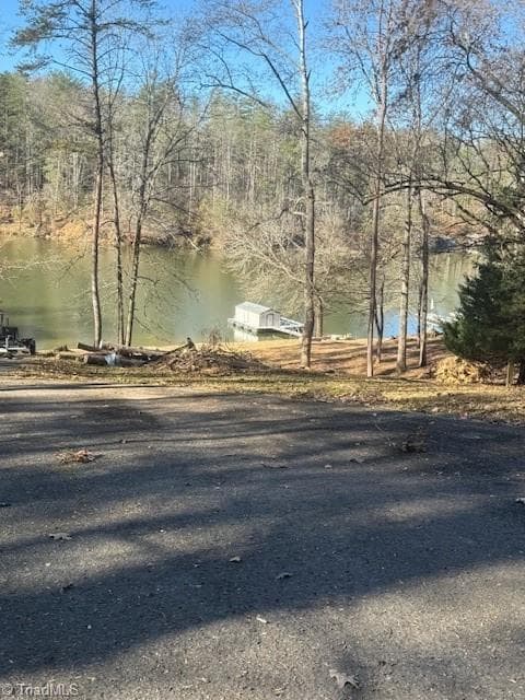 Stick/Site Built at 231 West Shore Drive, Wilkesboro NC 28697, Wilkesboro, photo 5 of 50