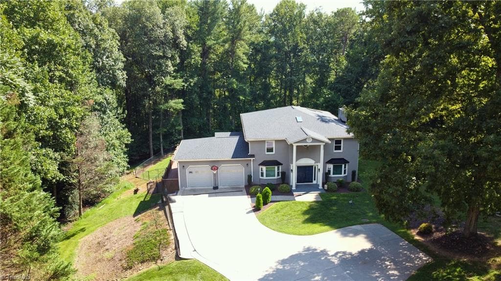 Stick/Site Built at 2193 Hawthorne Lane, Wilkesboro NC 28697, Wilkesboro, photo 2 of 49