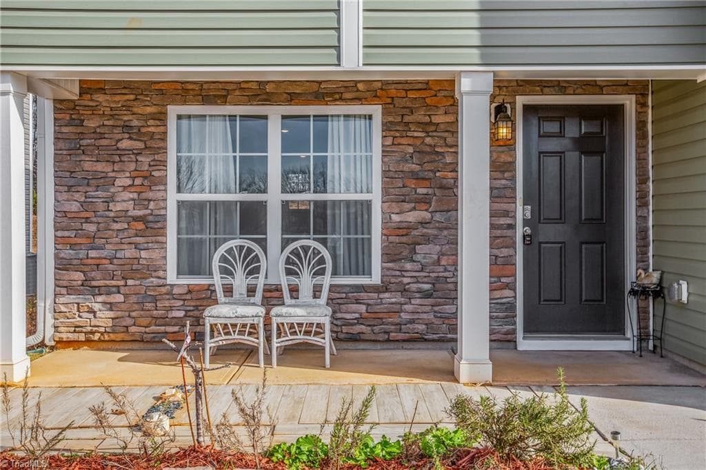 Stick/Site Built at 6729 Capstone Court, Rural Hall NC 27045, photo 5 of 38