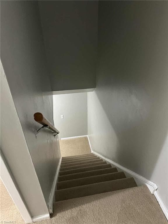 Stick/Site Built at 4223 Oak Ridge Drive, Winston-Salem NC 27105, photo 6 of 13