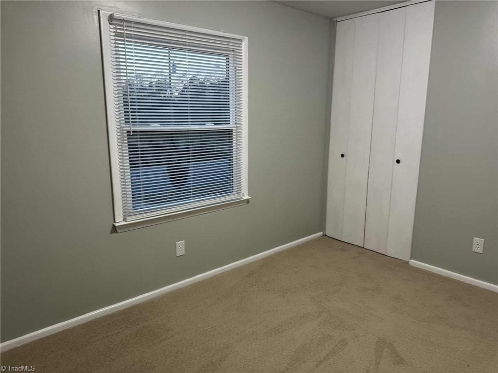Stick/Site Built at 4223 Oak Ridge Drive, Winston-Salem NC 27105, photo 8 of 13
