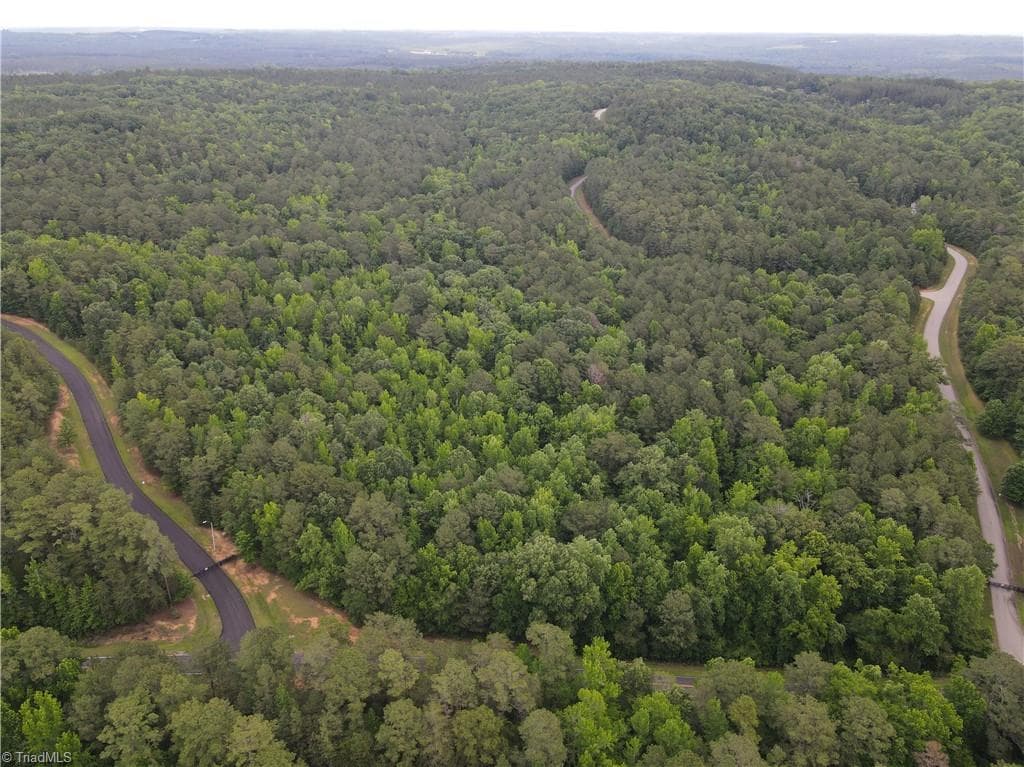 Single Family Residence at 114 Lake View Pass, Rockingham NC 28379, photo 6 of 17