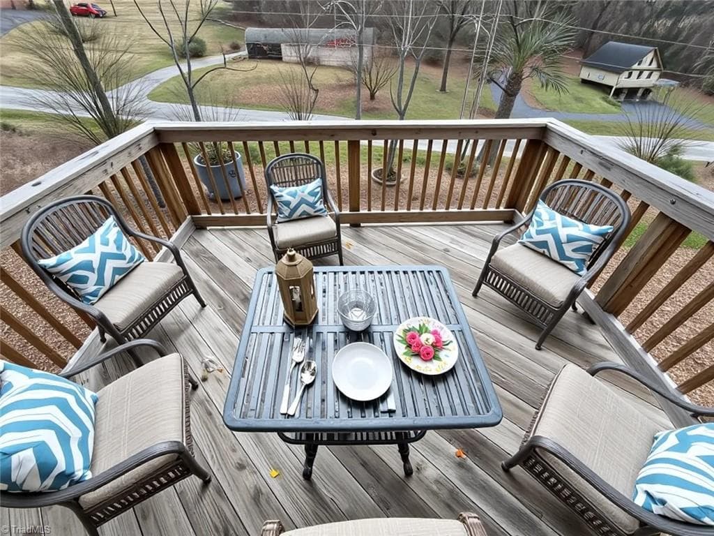 Stick/Site Built at 574 30th Avenue Circle NE, Hickory NC 28601, photo 17 of 20