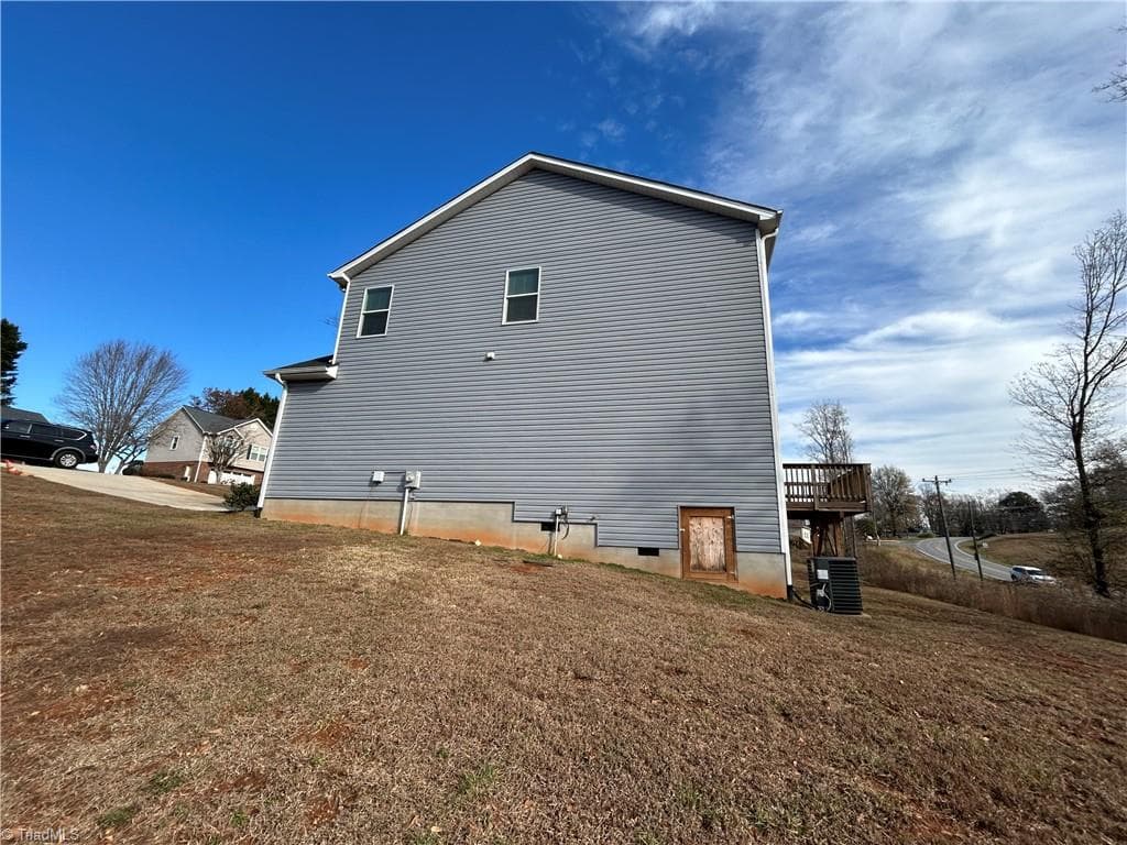 Stick/Site Built at 574 30th Avenue Circle NE, Hickory NC 28601, photo 18 of 20