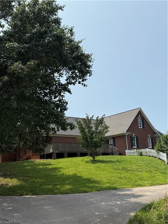 Stick/Site Built at 591 FOX Road, Wilkesboro NC 28697, Wilkesboro, photo 3 of 56