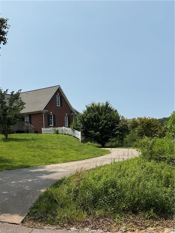Stick/Site Built at 591 FOX Road, Wilkesboro NC 28697, Wilkesboro, photo 5 of 56