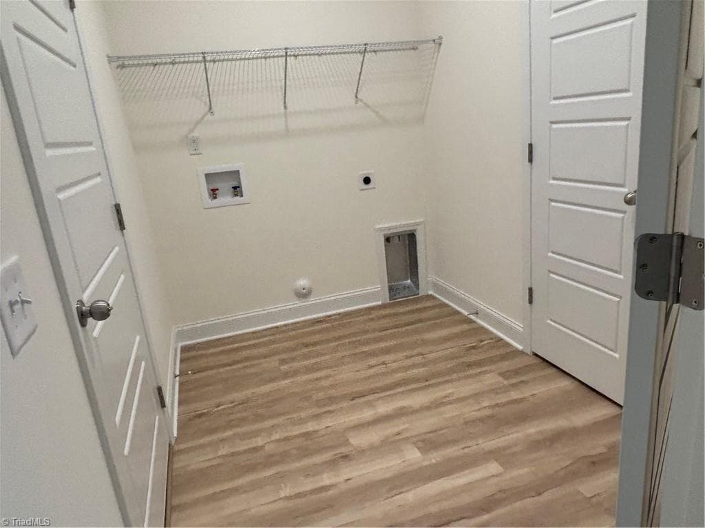 Stick/Site Built at 1917 Darrell Drive, Graham NC 27253, photo 6 of 11