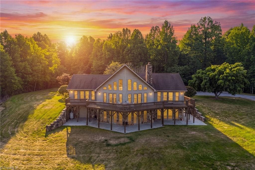 4937 W NC Highway 268, Wilkesboro NC 28697