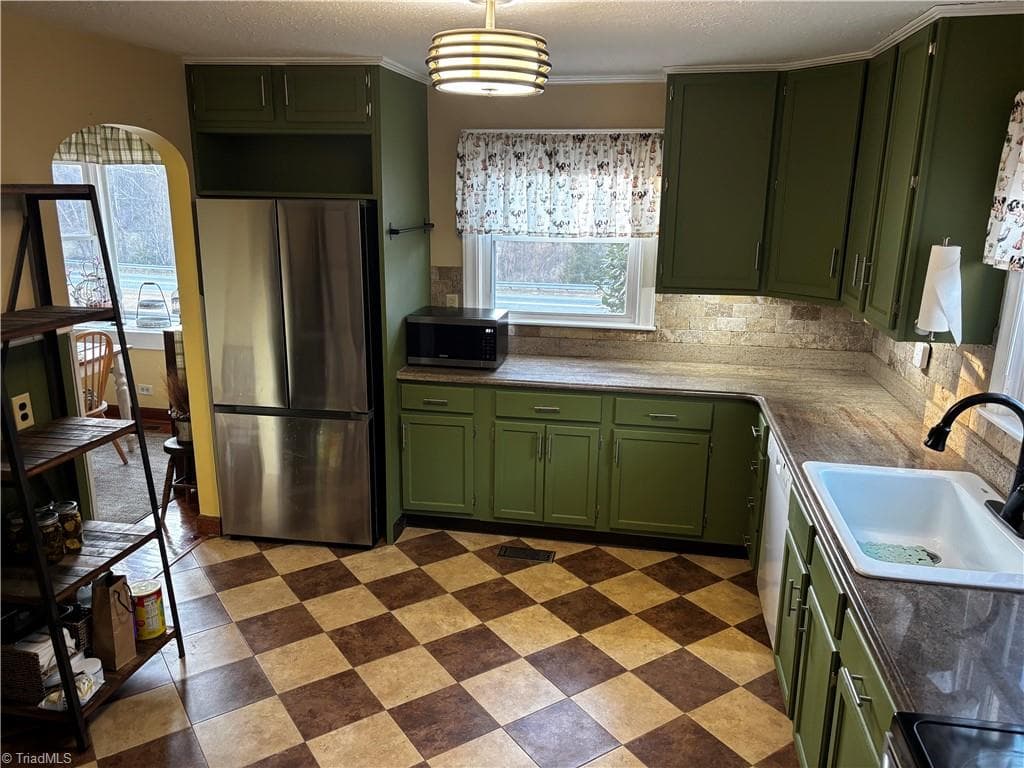 Stick/Site Built at 3391 Asbury Road, Mount Airy NC 27030, photo 10 of 41