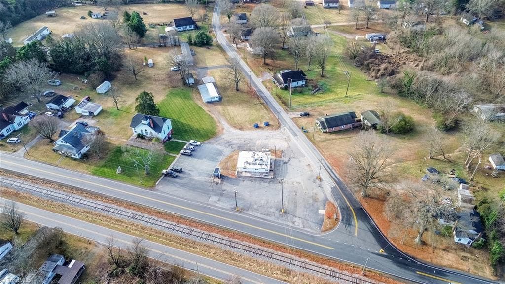 Remarks at 9140 NC Highway 90 E, Stony Point NC 28678, photo 6 of 49