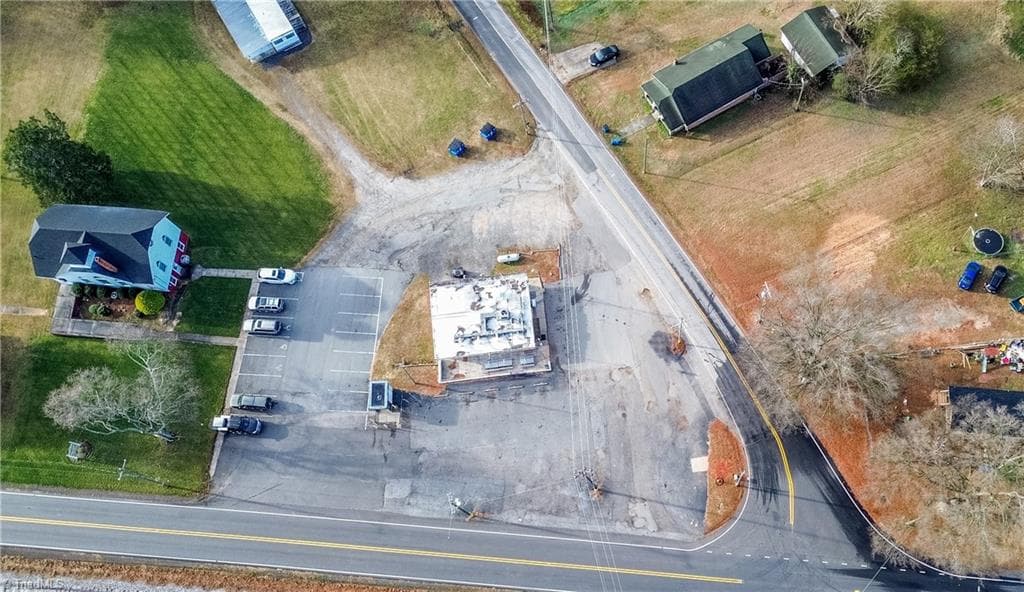 Remarks at 9140 NC Highway 90 E, Stony Point NC 28678, photo 7 of 49
