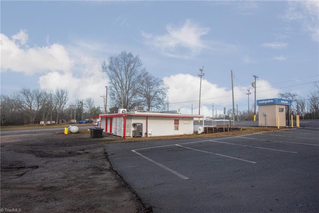 Remarks at 9140 NC Highway 90 E, Stony Point NC 28678, photo 14 of 49