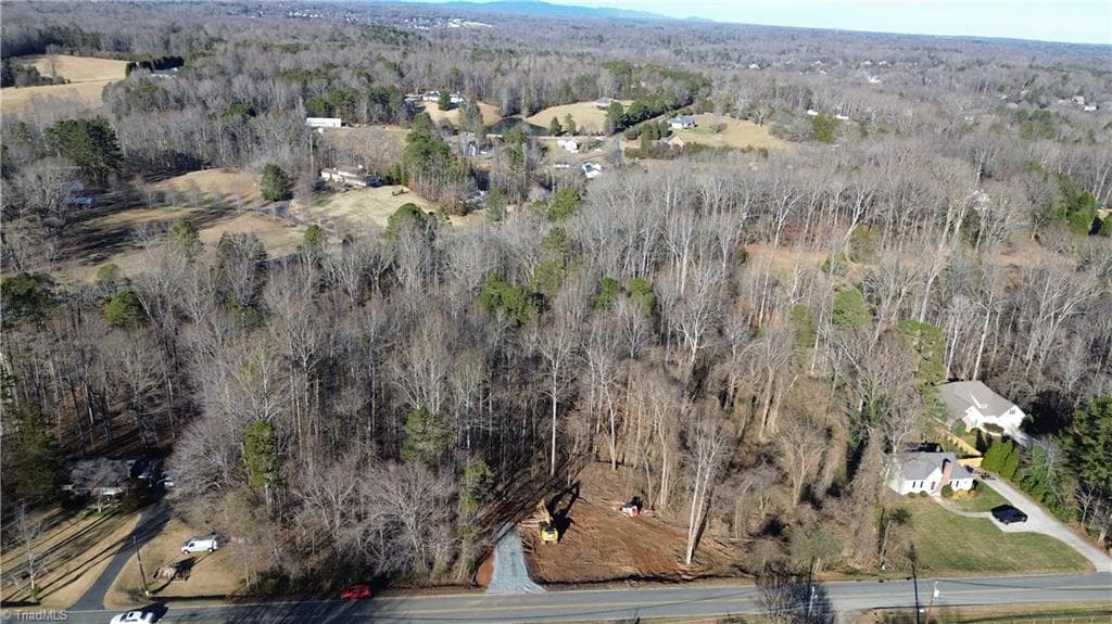 Single Family Residence at 5023 Fleetwood Circle # 50, Winston-Salem NC 27106, Winston-Salem, photo 3 of 6