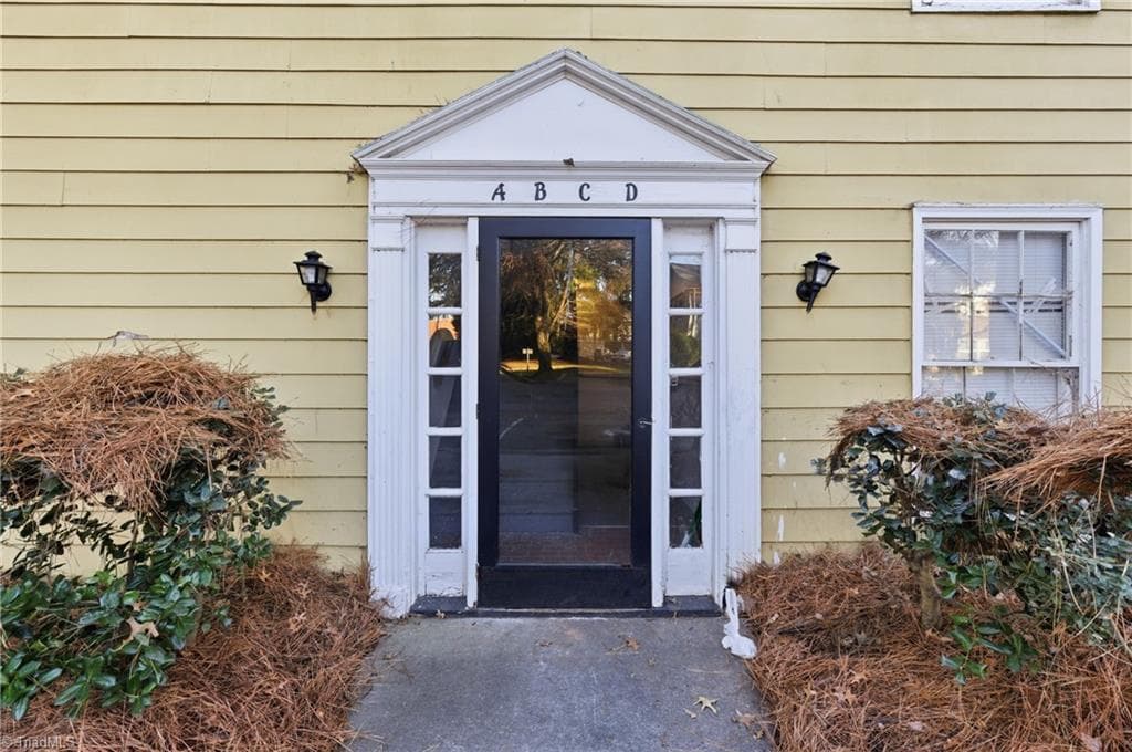 Condominium at 2810 Carriage Drive # D, Winston-Salem NC 27106, Winston-Salem, photo 26 of 50