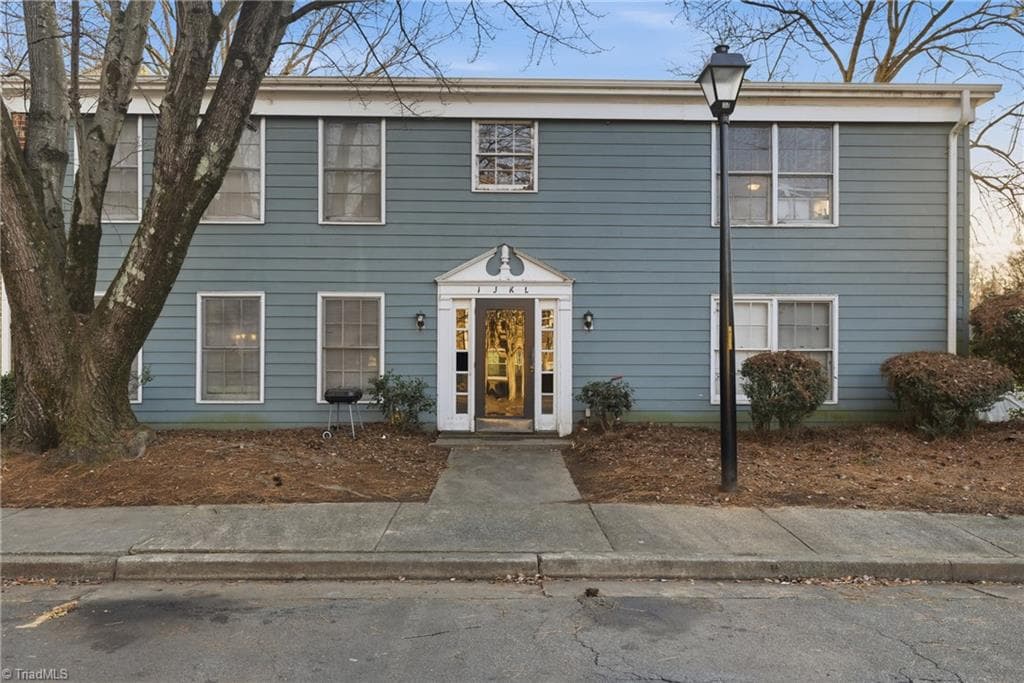 Condominium at 2810 Carriage Drive # D, Winston-Salem NC 27106, Winston-Salem, photo 37 of 50