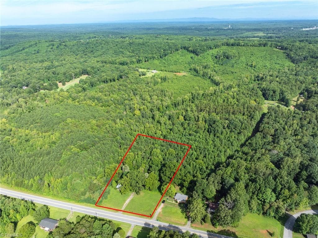 Stick/Site Built at 5261 NC Highway 135, Stoneville NC 27048, Stoneville, photo 32 of 38
