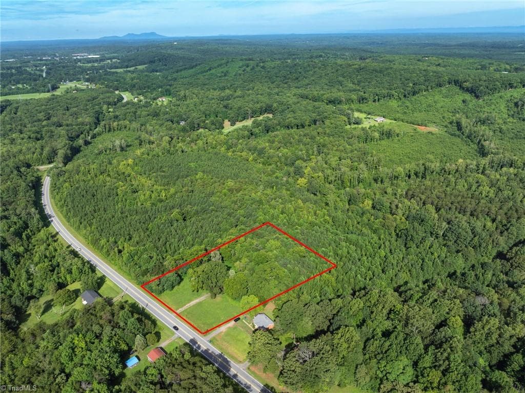 Stick/Site Built at 5261 NC Highway 135, Stoneville NC 27048, Stoneville, photo 33 of 38