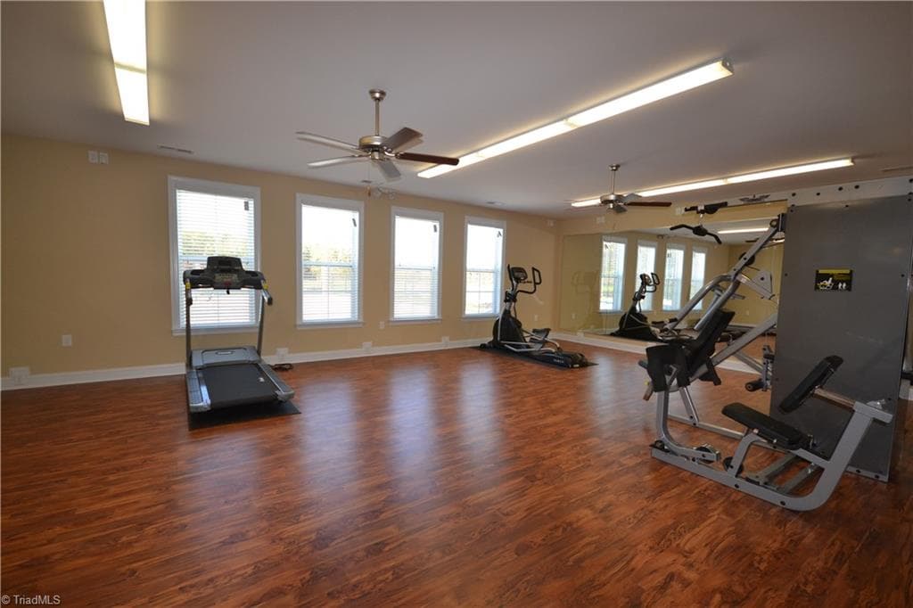 Stick/Site Built at 4714 Willowstone Drive, High Point NC 27265, photo 8 of 36