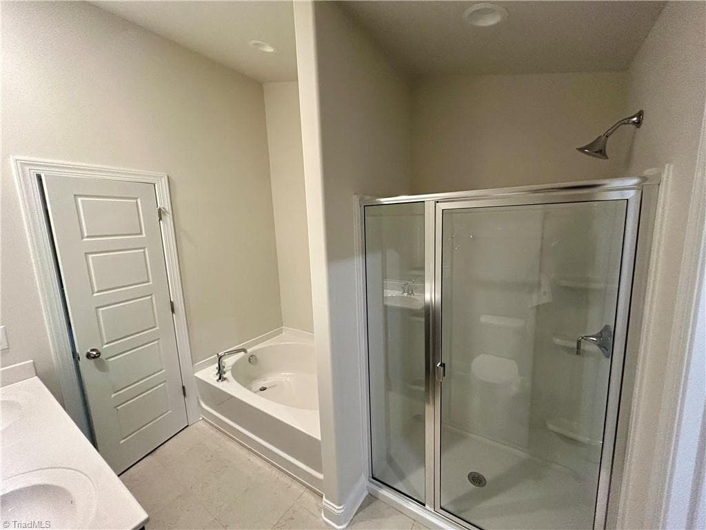 Stick/Site Built at 4712 Willowstone Drive, High Point NC 27265, photo 28 of 39