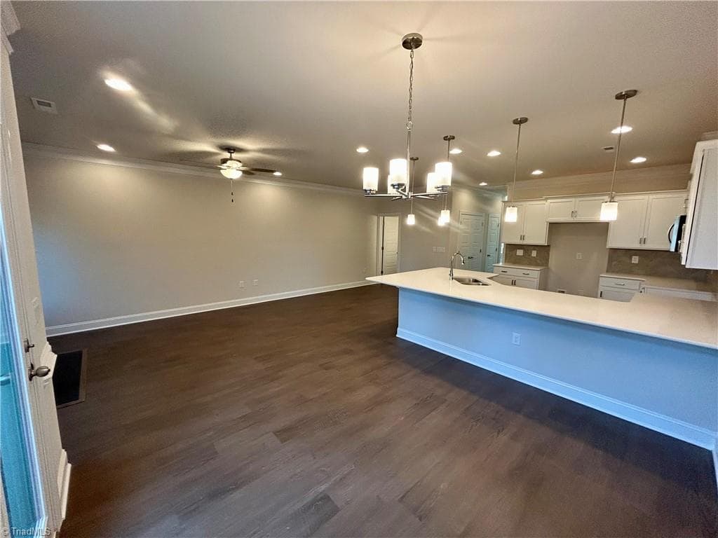 Stick/Site Built at 4712 Willowstone Drive, High Point NC 27265, photo 10 of 39