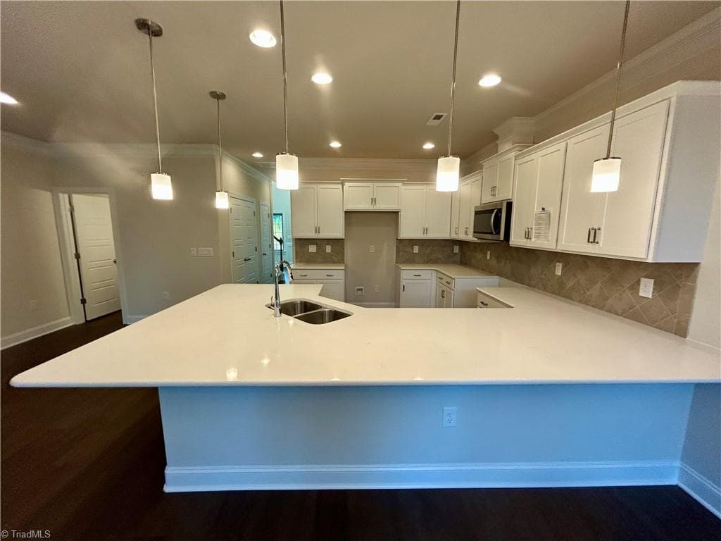 Stick/Site Built at 4712 Willowstone Drive, High Point NC 27265, photo 11 of 39