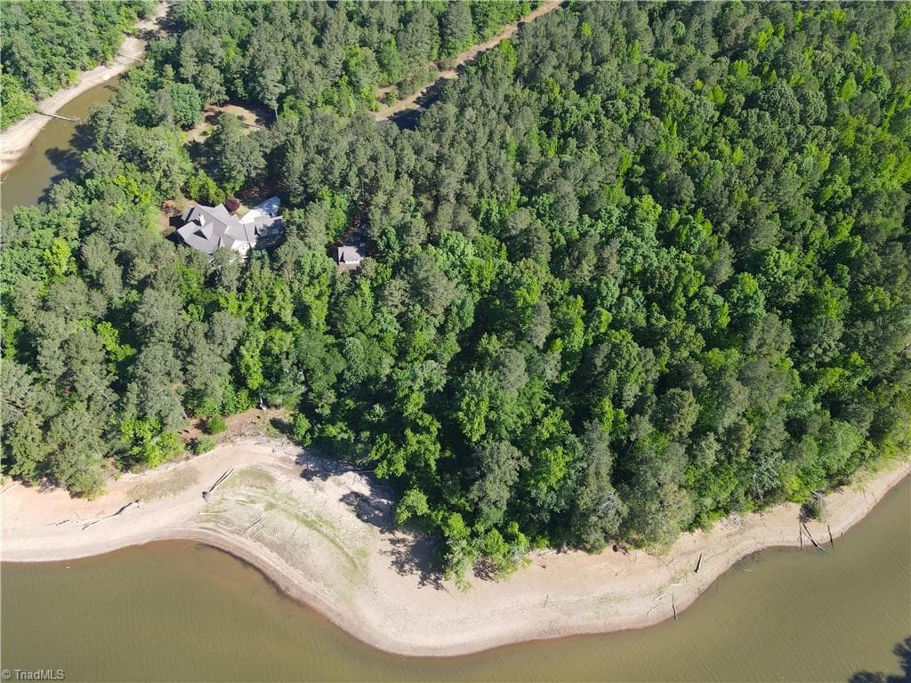 Single Family Residence at 104 N State Lane, Rockingham NC 28379, photo 9 of 18