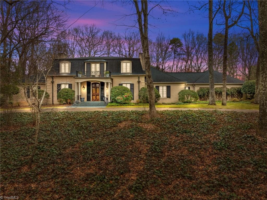 3025 N Fairway Drive, Burlington NC 27215