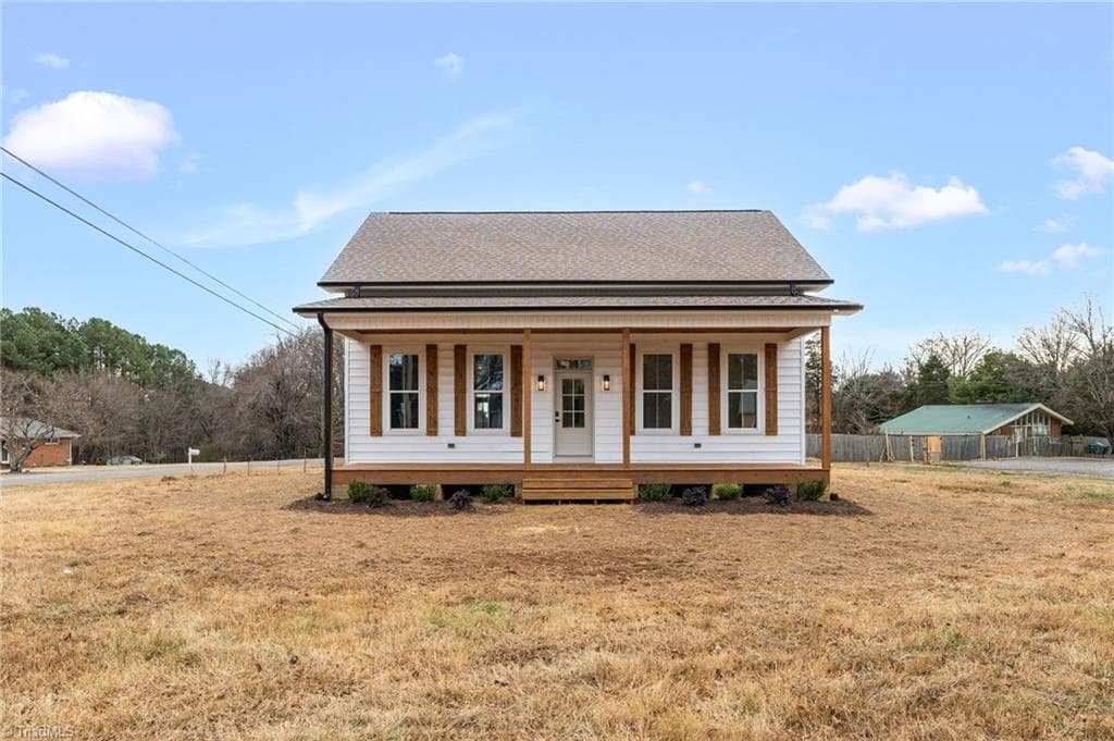 Stick/Site Built at 124 Vaden Road, Reidsville NC 27320, photo 23 of 28