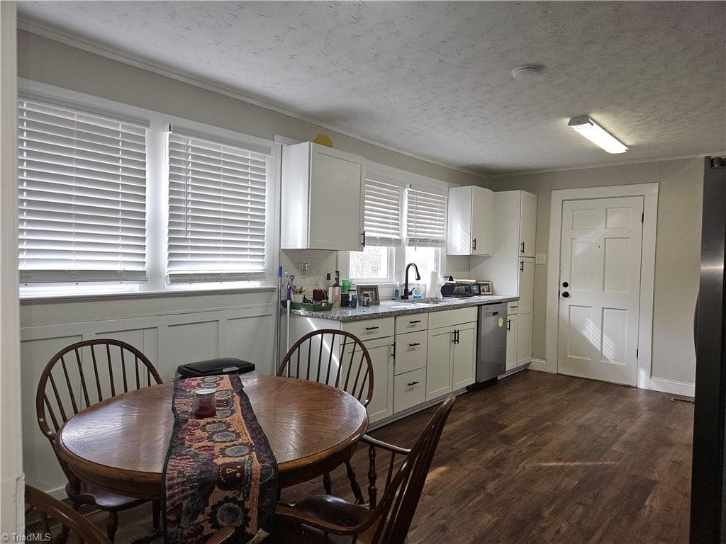 Stick/Site Built at 307 Washburn Street, Lexington NC 27292, Lexington, photo 6 of 19