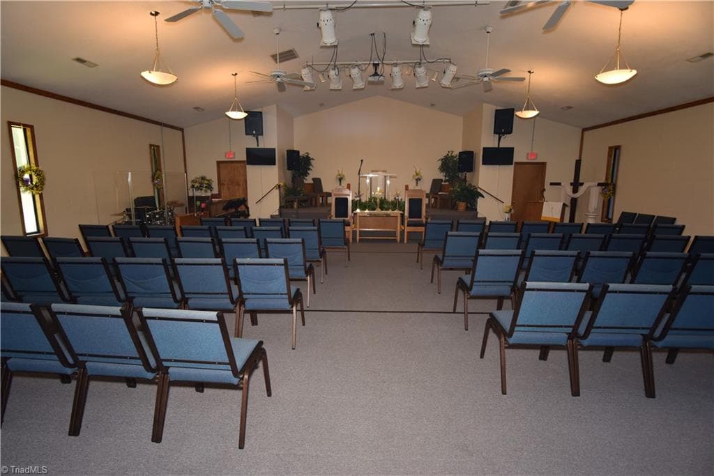 Remarks at 1355 Peachtree Street, Winston-Salem NC 27107, Winston-Salem, photo 25 of 58