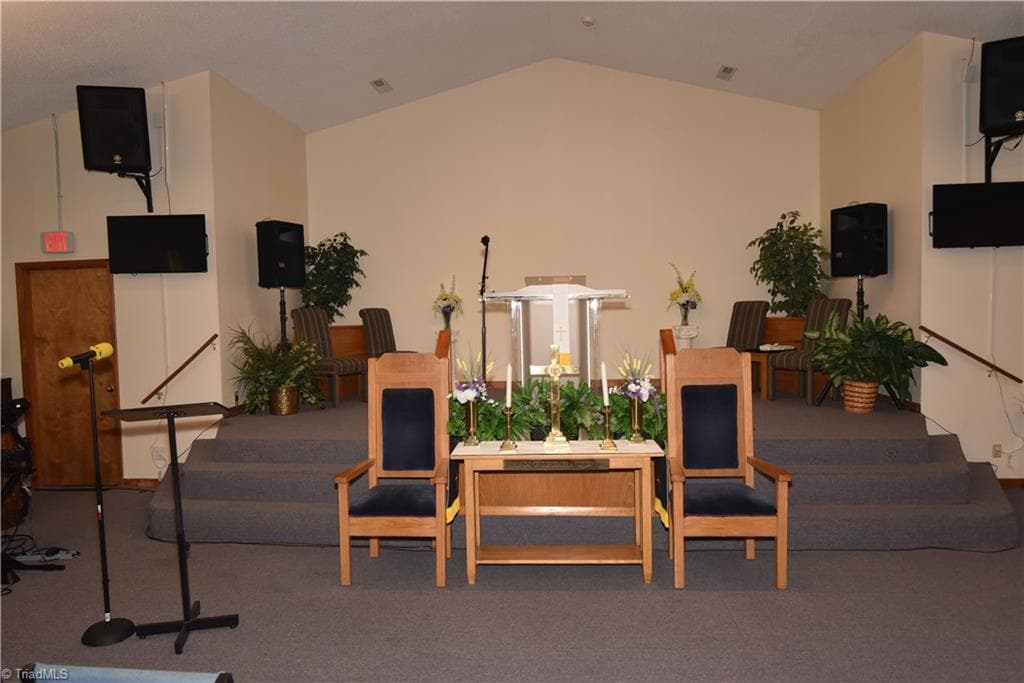 Remarks at 1355 Peachtree Street, Winston-Salem NC 27107, Winston-Salem, photo 27 of 58